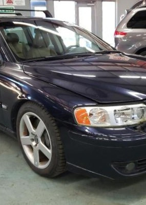 2006 V70R 6 speed Manual